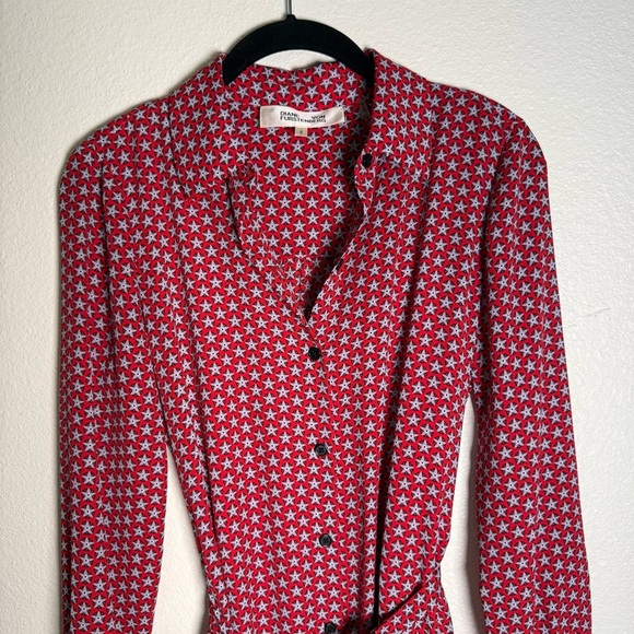 Diane Von Furstenberg Designer Red Floral Button Up Maxi Dress Size 0 - Picture 4 of 5